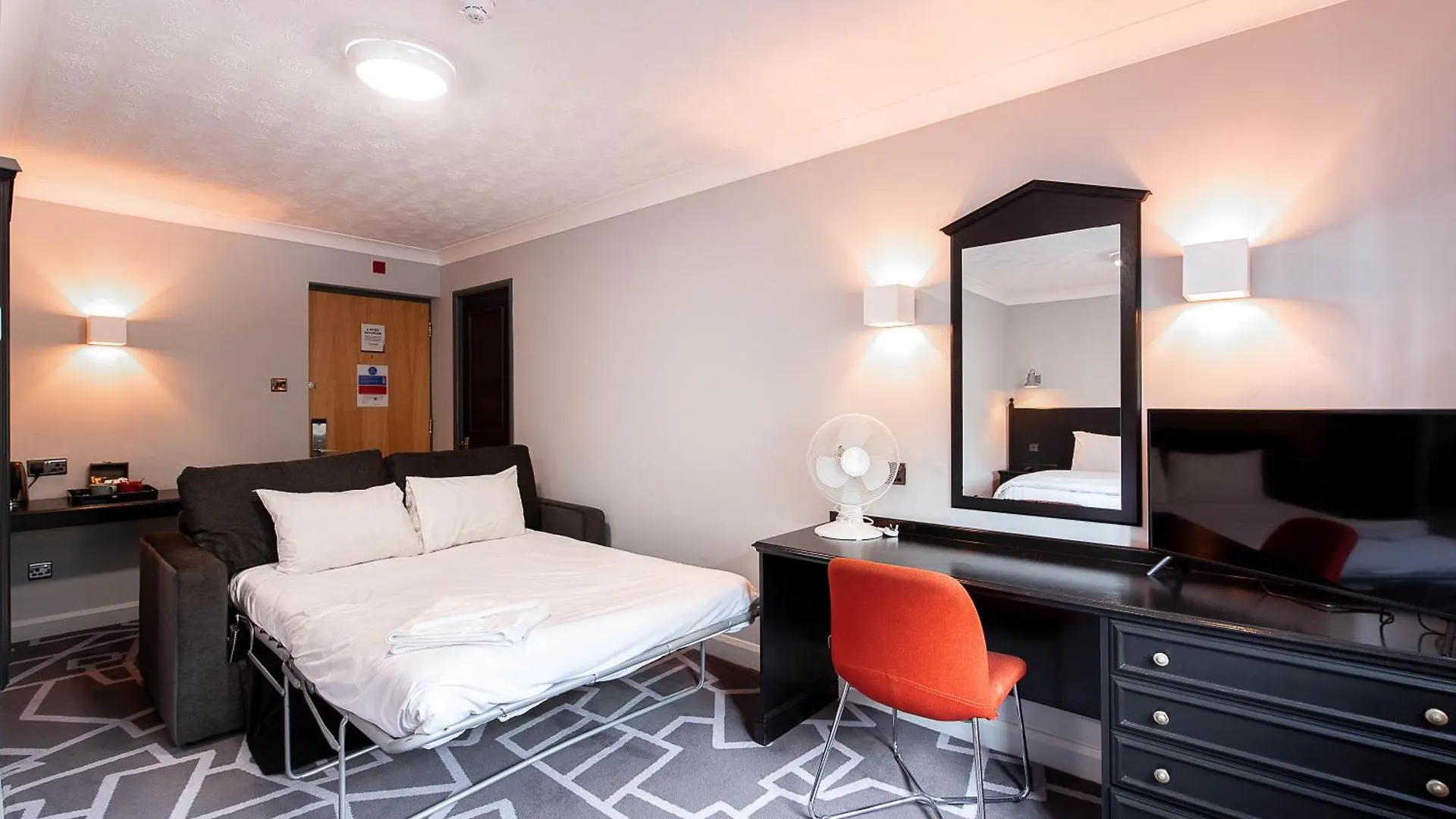 Village Hotel Liverpool Whiston  3*, Whiston (Merseyside) Regno Unito