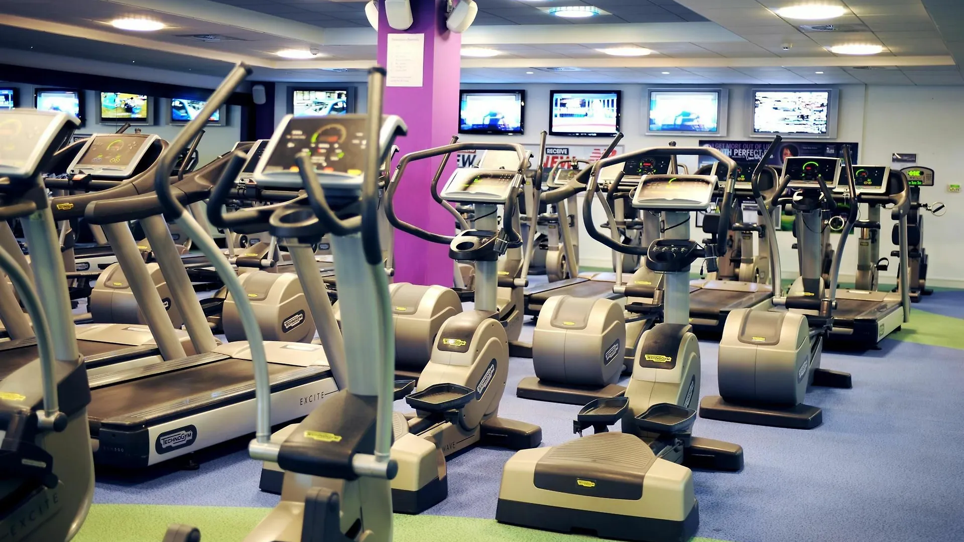 Village Hotel Liverpool Whiston  3*, Whiston (Merseyside)
